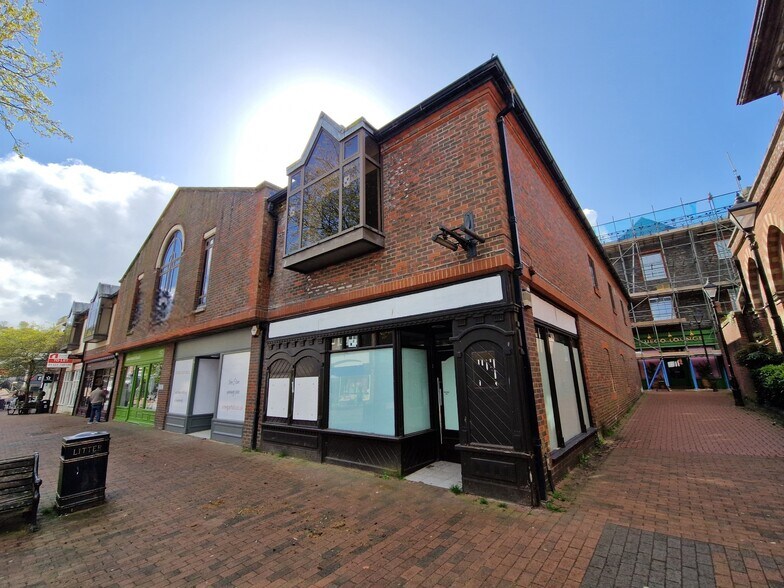 8 High St, Lewes à louer - Photo de l’immeuble – Image 1 sur 9