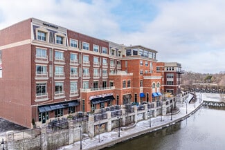 Plus de détails pour 123 Water St, Naperville, IL - Local commercial à louer
