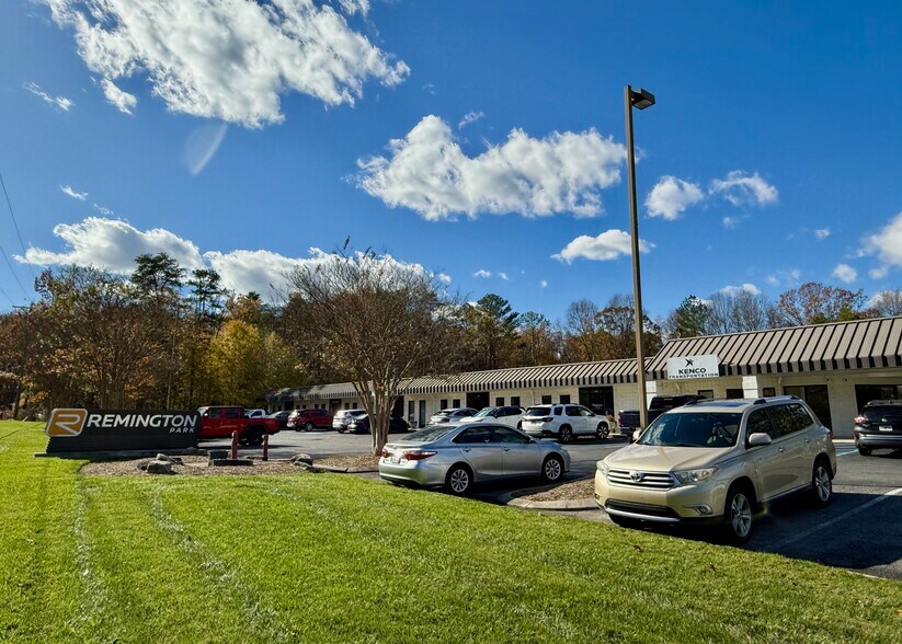 8822 Production Ln, Ooltewah, TN à louer - Photo de l’immeuble – Image 3 sur 6