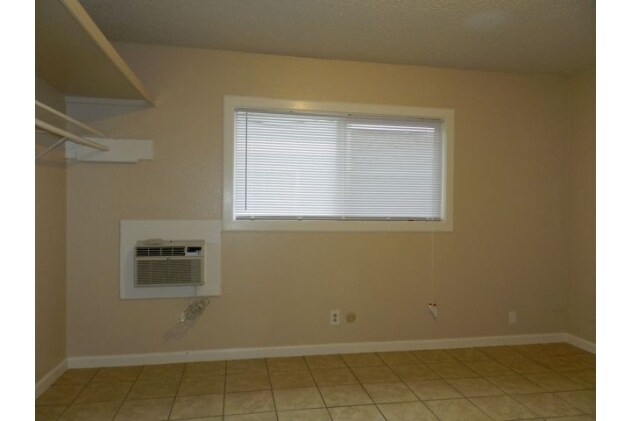 3441-3445 Altos Ave, Sacramento, CA à vendre - Photo de l’immeuble – Image 3 sur 25