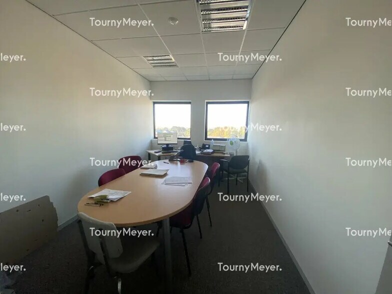 Bureau dans Nantes à louer - Photo de l’immeuble – Image 1 sur 1