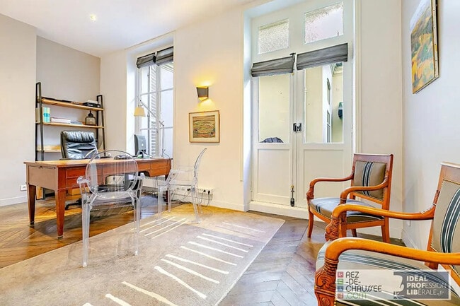 Plus de détails pour Bureau à vendre