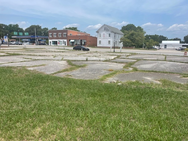 Terrain dans Elizabethtown, NC à vendre - Photo de l’immeuble – Image 3 sur 7