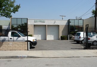 Plus de détails pour 16115 Valerio St, Van Nuys, CA - Industriel/Logistique à louer