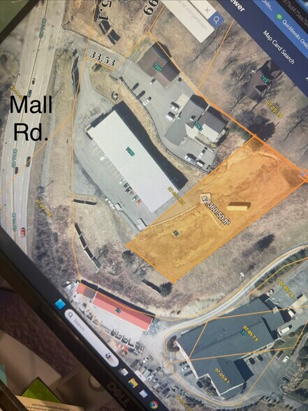 7095 Mall Rd, Morgantown, WV à louer - Photo de l’immeuble – Image 2 sur 3