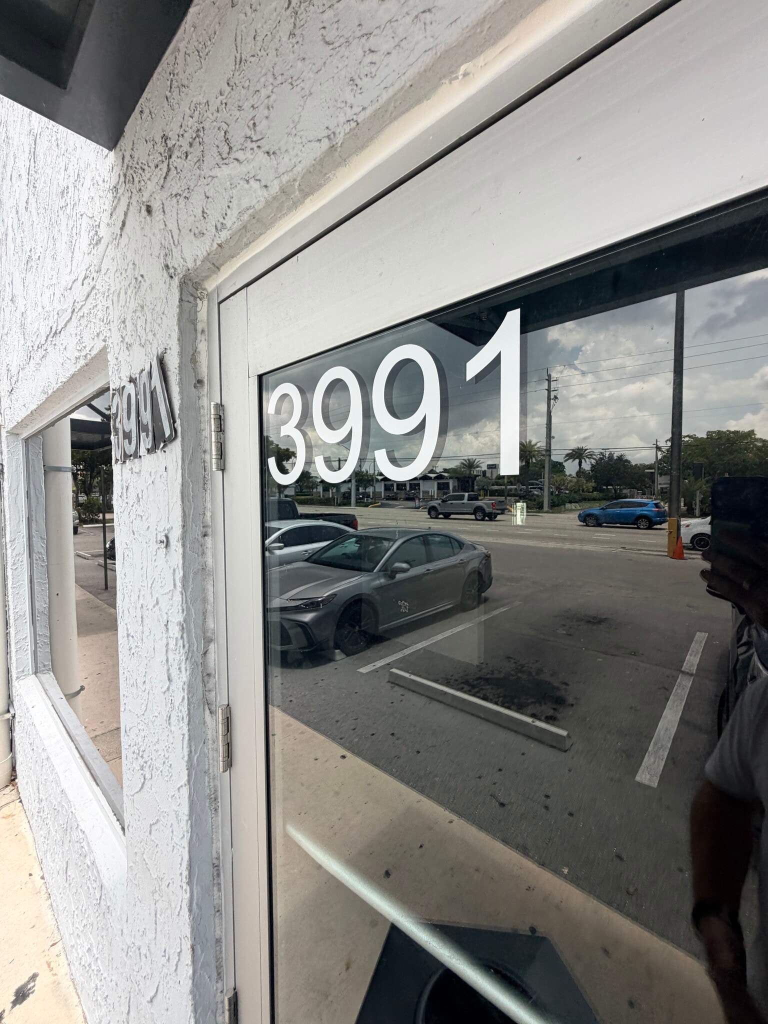 3927-3999 NW 19th St, Lauderdale Lakes, FL à louer Photo intérieure– Image 1 sur 10