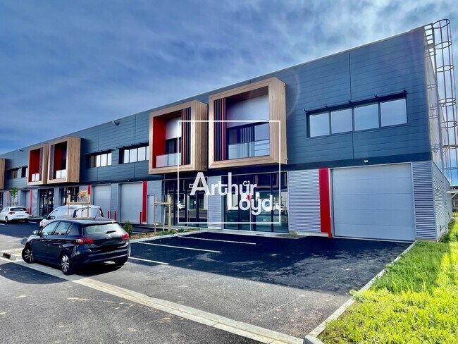 Plus de détails pour Bureau, Industriel/Logistique à louer