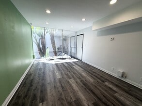 739 E Walnut St, Pasadena, CA à louer Photo intérieure– Image 2 sur 4