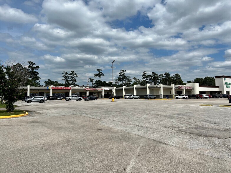 22602 Aldine Westfield Rd, Spring, TX à louer - Photo de l’immeuble – Image 3 sur 3