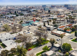 1921A-1921D 24th St, Bakersfield, CA à louer Photo de l’immeuble– Image 2 sur 3