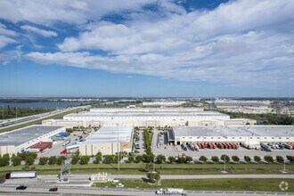 11411 NW 107 St, Miami, FL - VUE AÉRIENNE  vue de carte - Image1