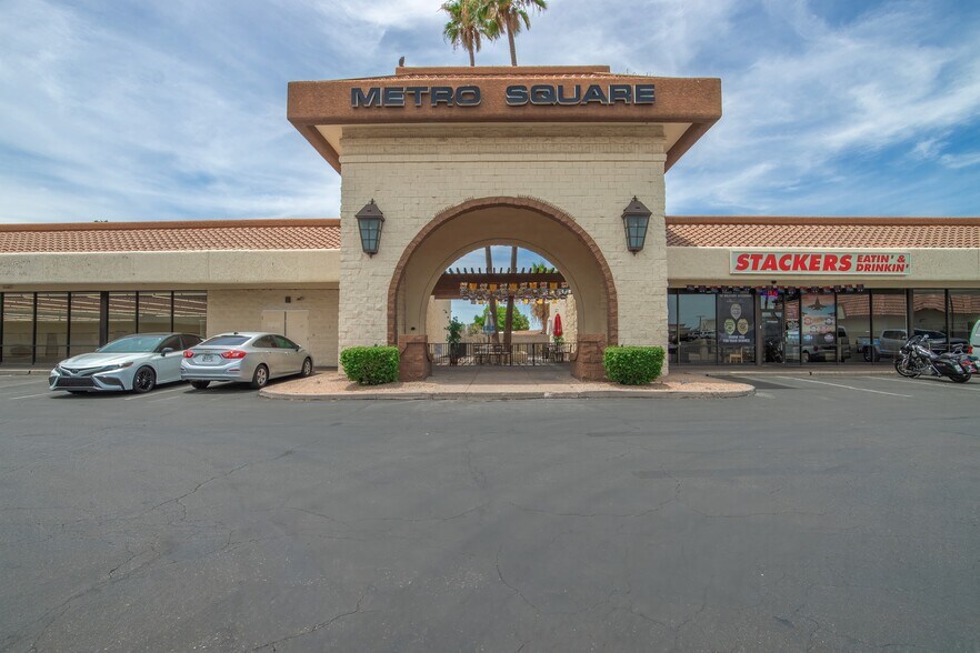 2855 W Cactus Rd, Phoenix, AZ à vendre - Photo de l’immeuble – Image 1 sur 8