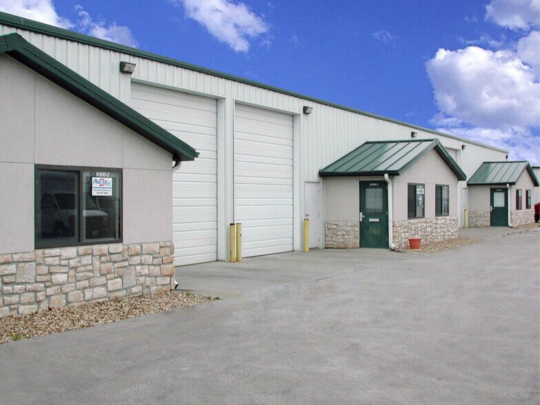 6309 NW Kelly Dr, Parkville, MO à louer - Photo de l’immeuble – Image 1 sur 1