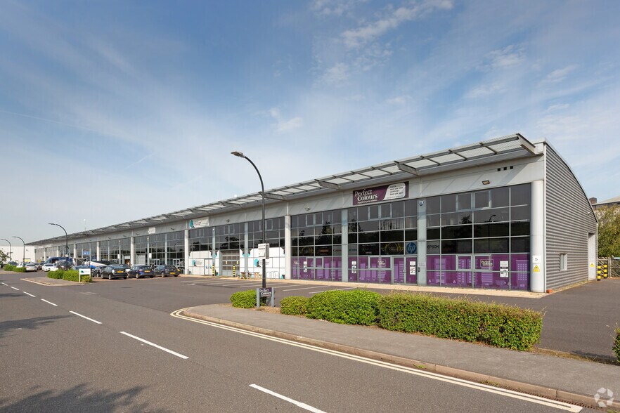 Europa Link, Sheffield à louer - Photo principale – Image 1 sur 8