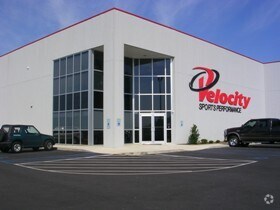 100 Powers Blvd, Piedmont, SC à louer - Photo de l’immeuble – Image 2 sur 23