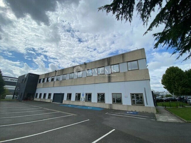 Plus de détails pour 6 Rue Des Peupliers, Nanterre - Local d'activités à louer