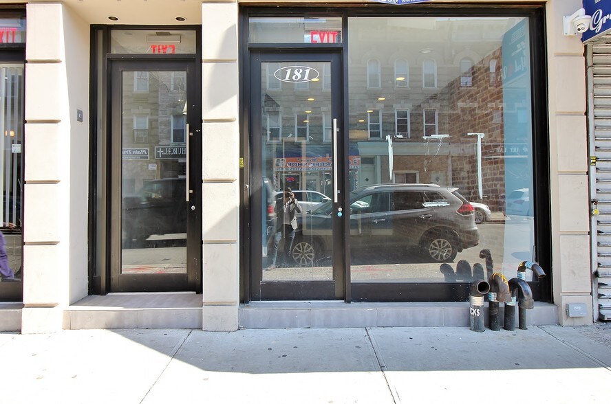 181 Utica Ave, Brooklyn, NY à louer - Photo de l’immeuble – Image 3 sur 3