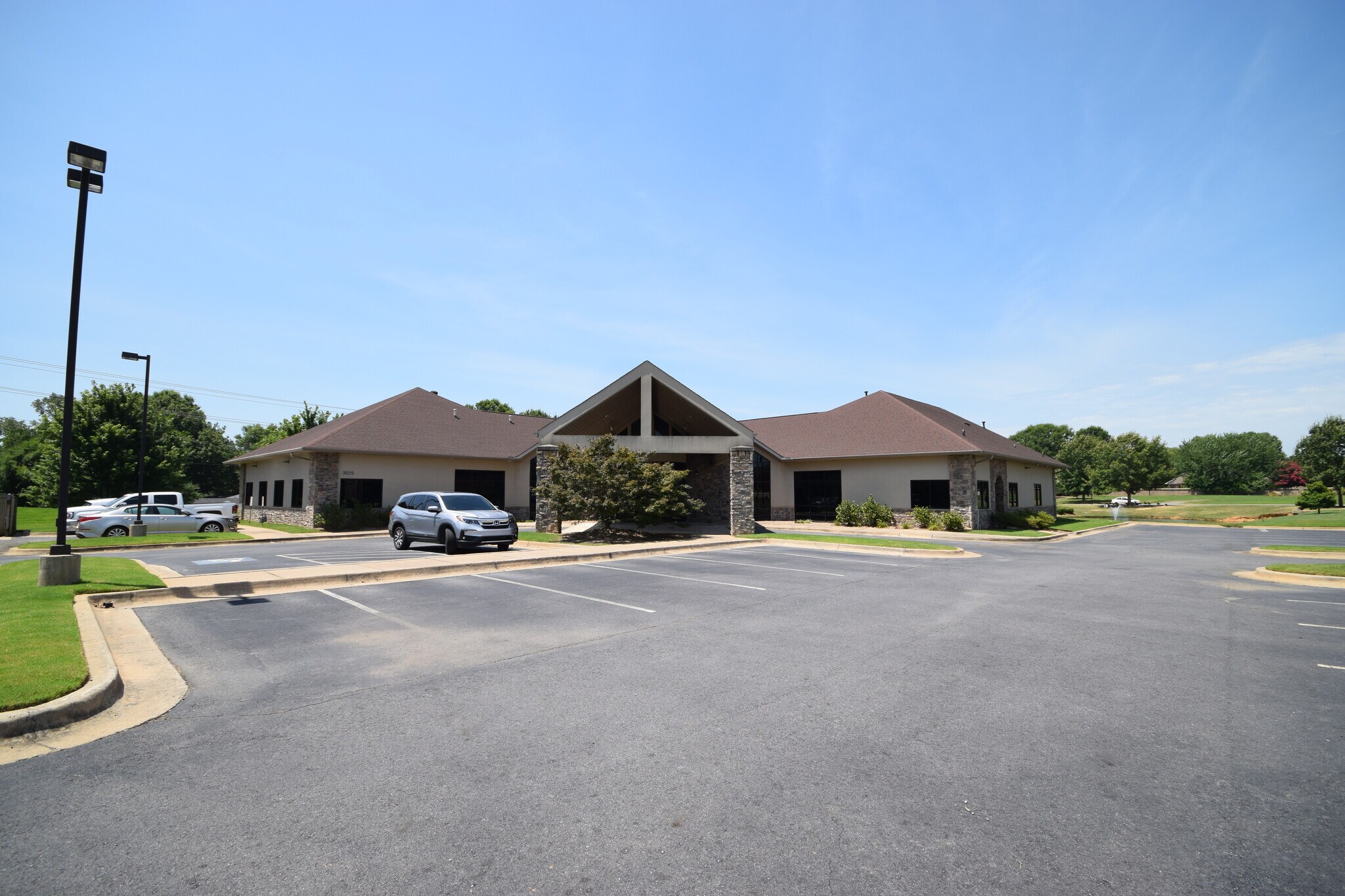 3025 Fountain Dr, Conway, AR à louer Photo de l’immeuble– Image 1 sur 16