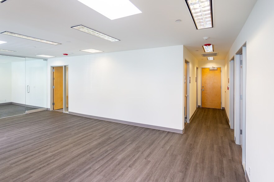 2670-2672 E Walnut St, Pasadena, CA à vendre - Numérisation 3D Matterport – Image 2 sur 11