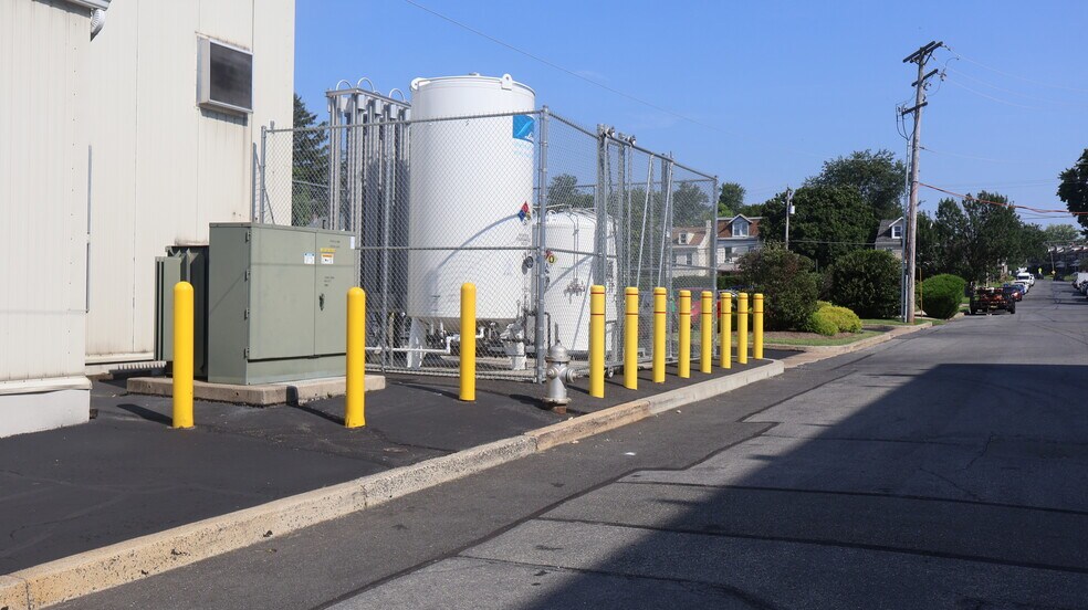 520 Carroll St, Reading, PA à vendre - Photo de l’immeuble – Image 3 sur 35