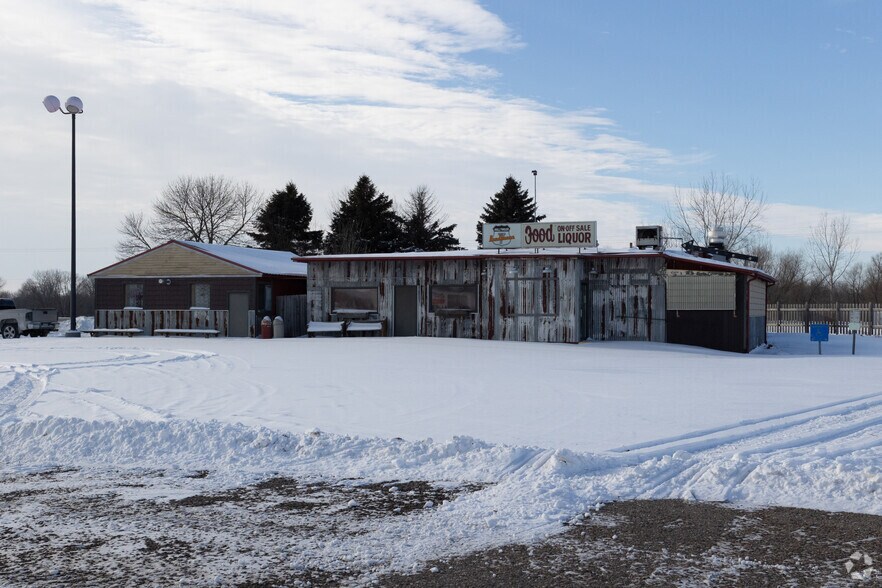 5475 Cr-33, New Germany, MN à vendre - Photo de l’immeuble – Image 2 sur 2