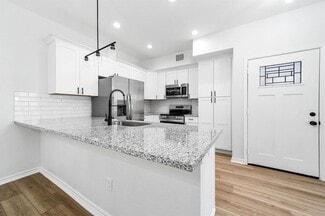 Plus de détails pour 2024 Hampton st, Houston, TX - Logement à vendre