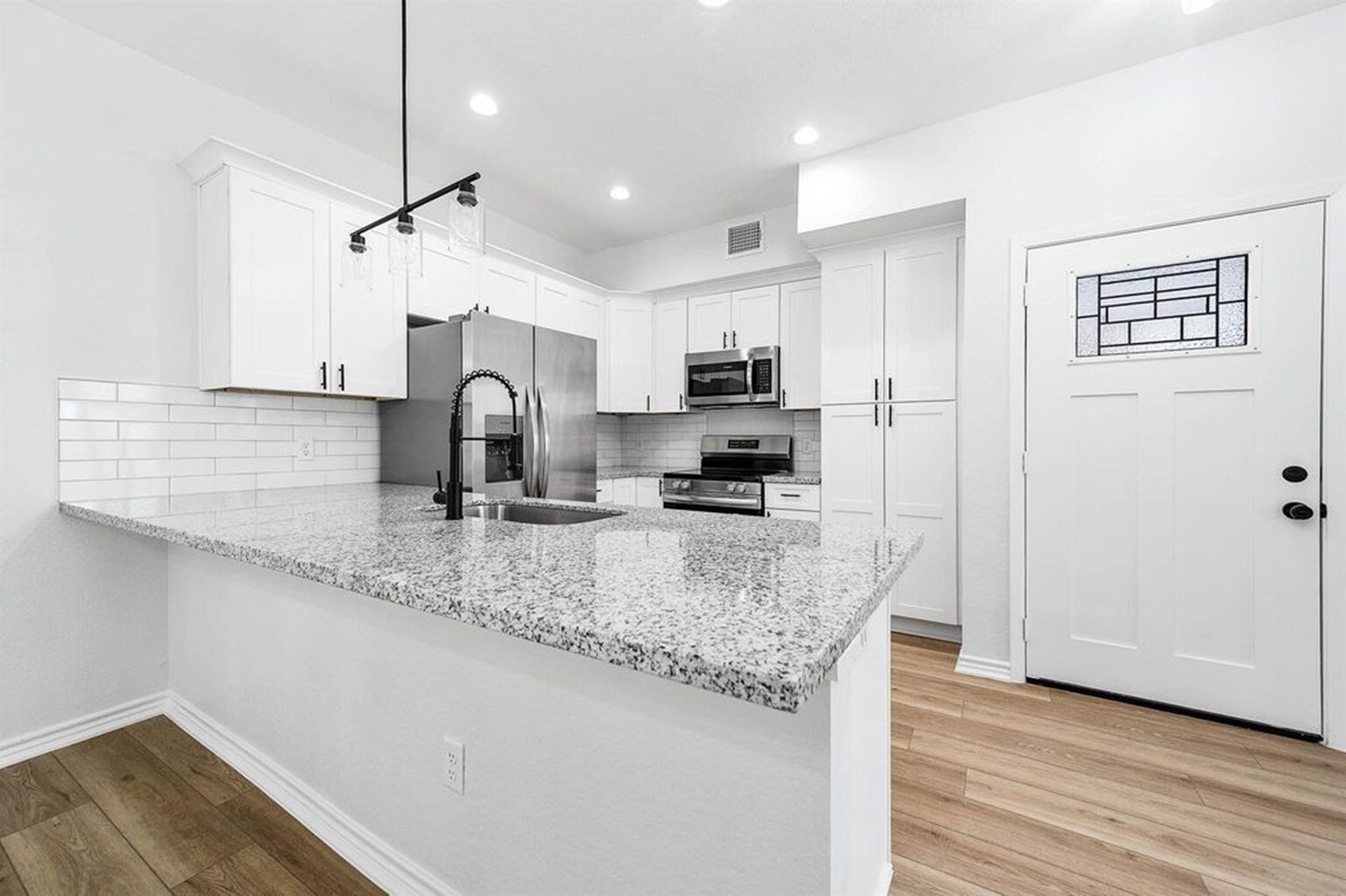 2024 Hampton st, Houston, TX à vendre Photo principale– Image 1 sur 12