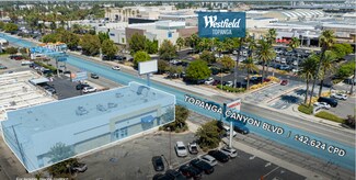Plus de détails pour 6537 Topanga Canyon Blvd, Woodland Hills, CA - Local commercial à louer