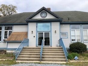 203 S White Horse Pike, Waterford Works, NJ à louer Photo de l’immeuble– Image 1 sur 1