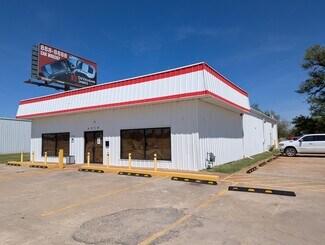 Plus de détails pour 4950 S Broadway St, Wichita, KS - Local commercial à louer