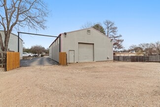 Plus de détails pour 3828 S College Ave, Bryan, TX - Local d'activités à louer
