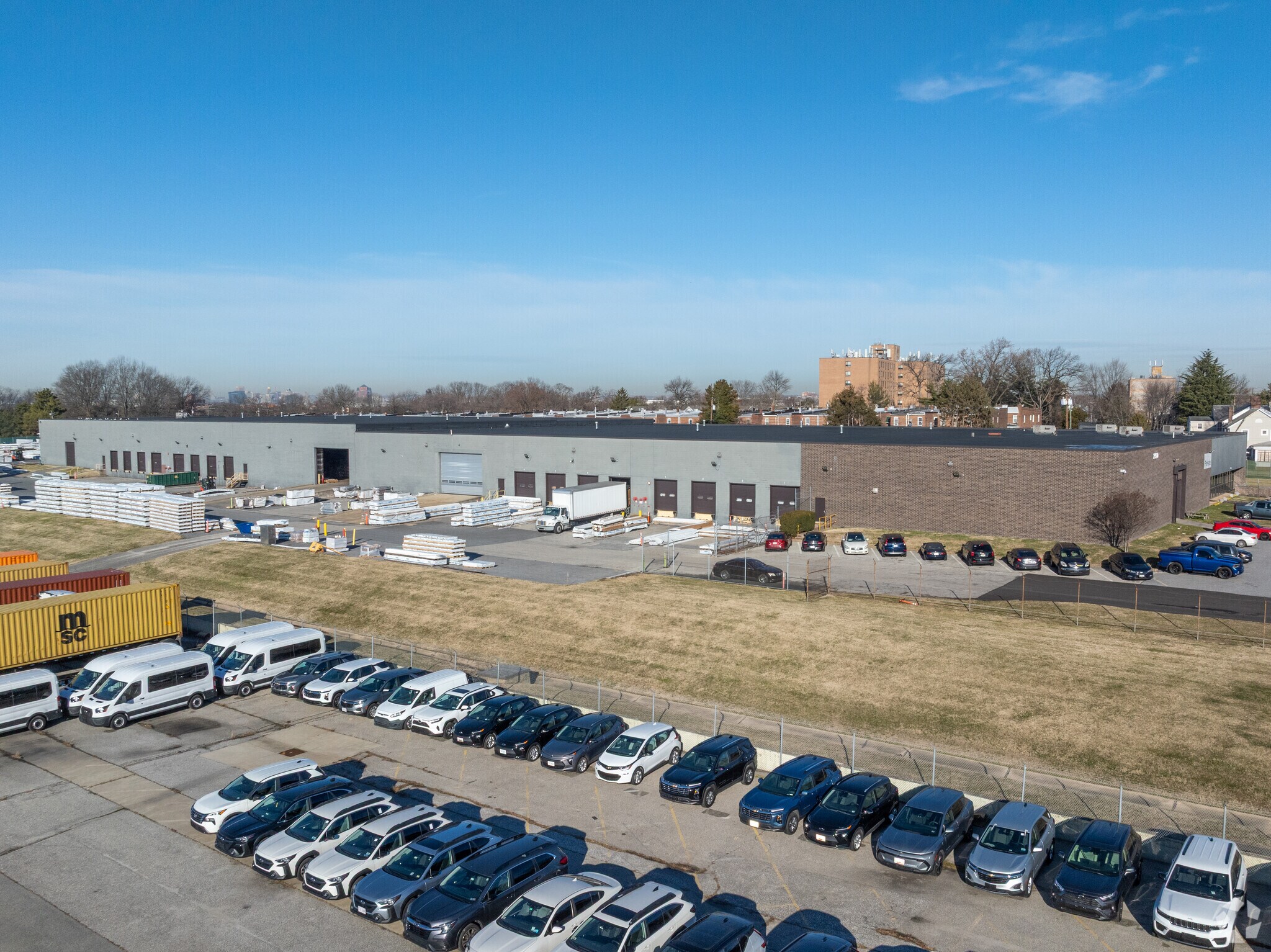 2950 Dundalk Ave, Dundalk, MD à louer Photo principale– Image 1 sur 5