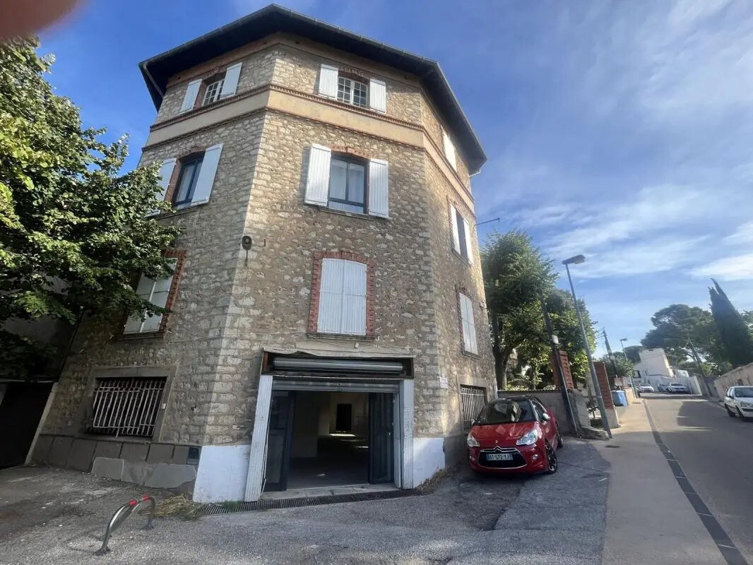 63 Avenue Joseph Louis Ortolan, Toulon à vendre Photo de l’immeuble– Image 1 sur 11
