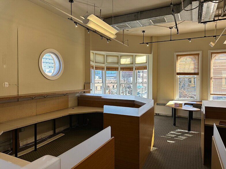 1245 Pearl St, Boulder, CO à louer - Photo de l’immeuble – Image 2 sur 21