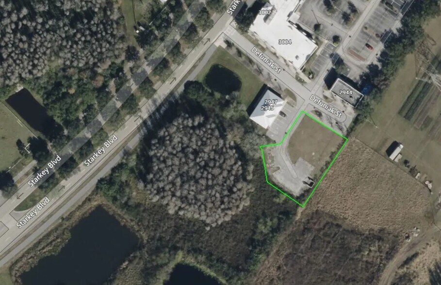 2939 Defuniak St, New Port Richey, FL à vendre - Photo principale – Image 1 sur 4