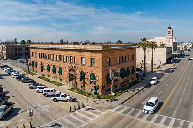 Plus de détails pour 1712 19th St, Bakersfield, CA - Bureau à louer