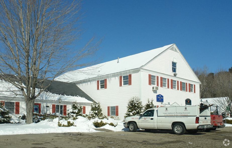 1236 Portland Rd, Arundel, ME à vendre - Photo principale – Image 1 sur 29