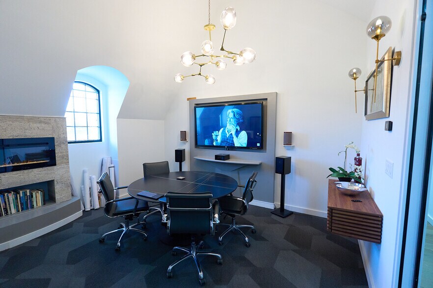 7130 Buford Hwy, Atlanta, GA à louer - Photo de l’immeuble – Image 3 sur 17