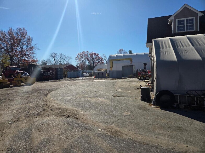50 Union Ave, Sudbury, MA à louer - Photo de l’immeuble – Image 3 sur 6