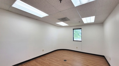 1515 S Clarkson St, Charlotte, NC à louer Photo intérieure– Image 1 sur 2
