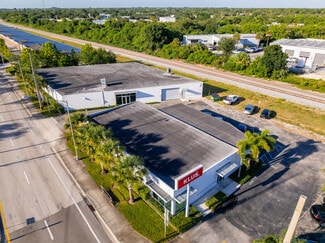 Plus de détails pour 673 US Highway 1, Vero Beach, FL - Industriel/Logistique à louer