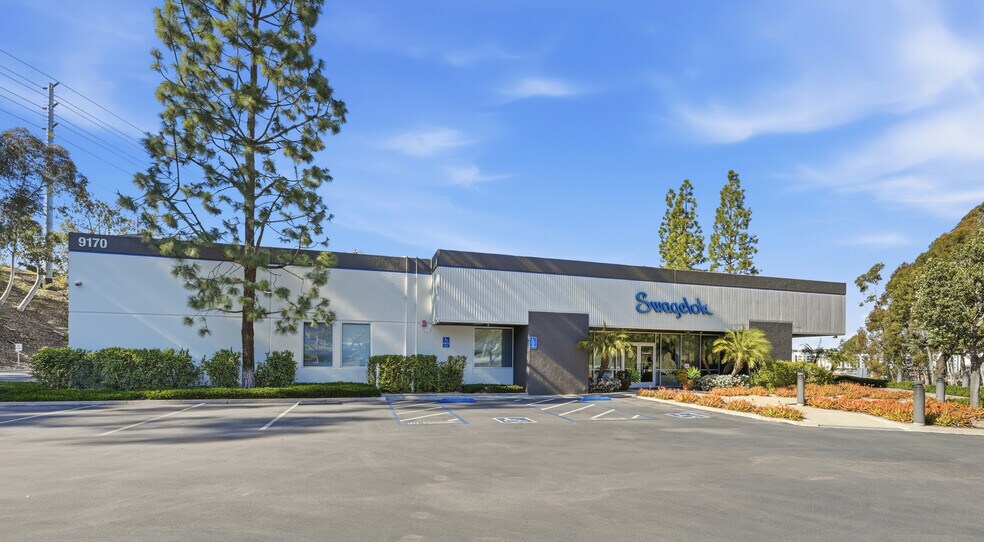 9170-9190 Camino Santa Fe, San Diego, CA à vendre - Photo de l’immeuble – Image 1 sur 72