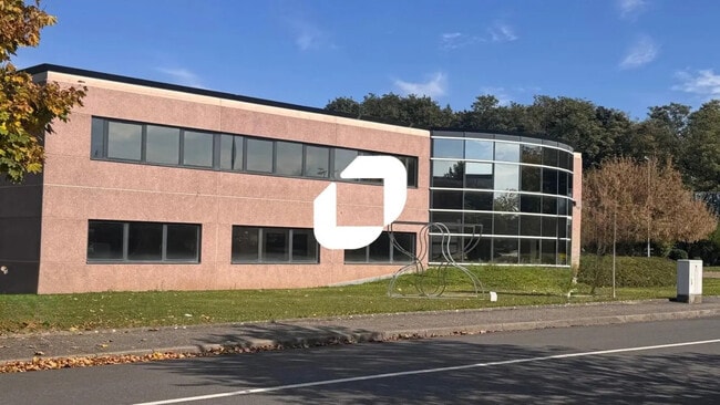 Plus de détails pour 1 Rue Du Parc, Oberhausbergen - Bureau à vendre