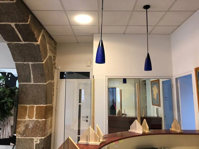 Bureau dans Landerneau à vendre - Photo de l’immeuble – Image 2 sur 12