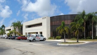 Plus de détails pour 3020 High Ridge Rd, Boynton Beach, FL - Local d'activités à louer