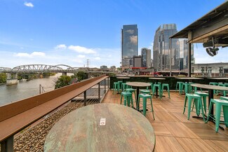 Plus de détails pour 110 2nd Ave N, Nashville, TN - Local commercial à vendre