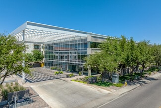 Plus de détails pour 2777 E Camelback Rd, Phoenix, AZ - Bureau à louer