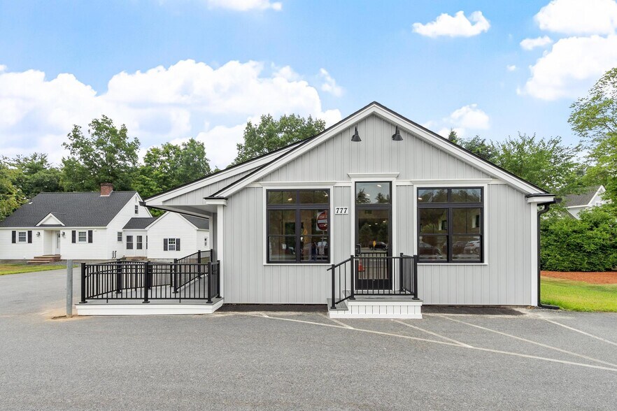 777 Boston Rd, Groton, MA à louer - Photo de l’immeuble – Image 3 sur 15
