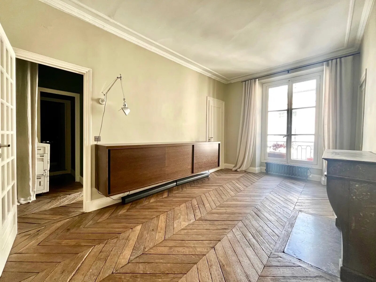 Bureau dans Paris à louer Photo de l’immeuble– Image 1 sur 9