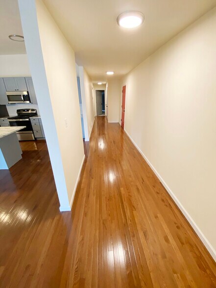 1-5 Broadway, Bangor, PA à vendre - Photo intérieure – Image 3 sur 18